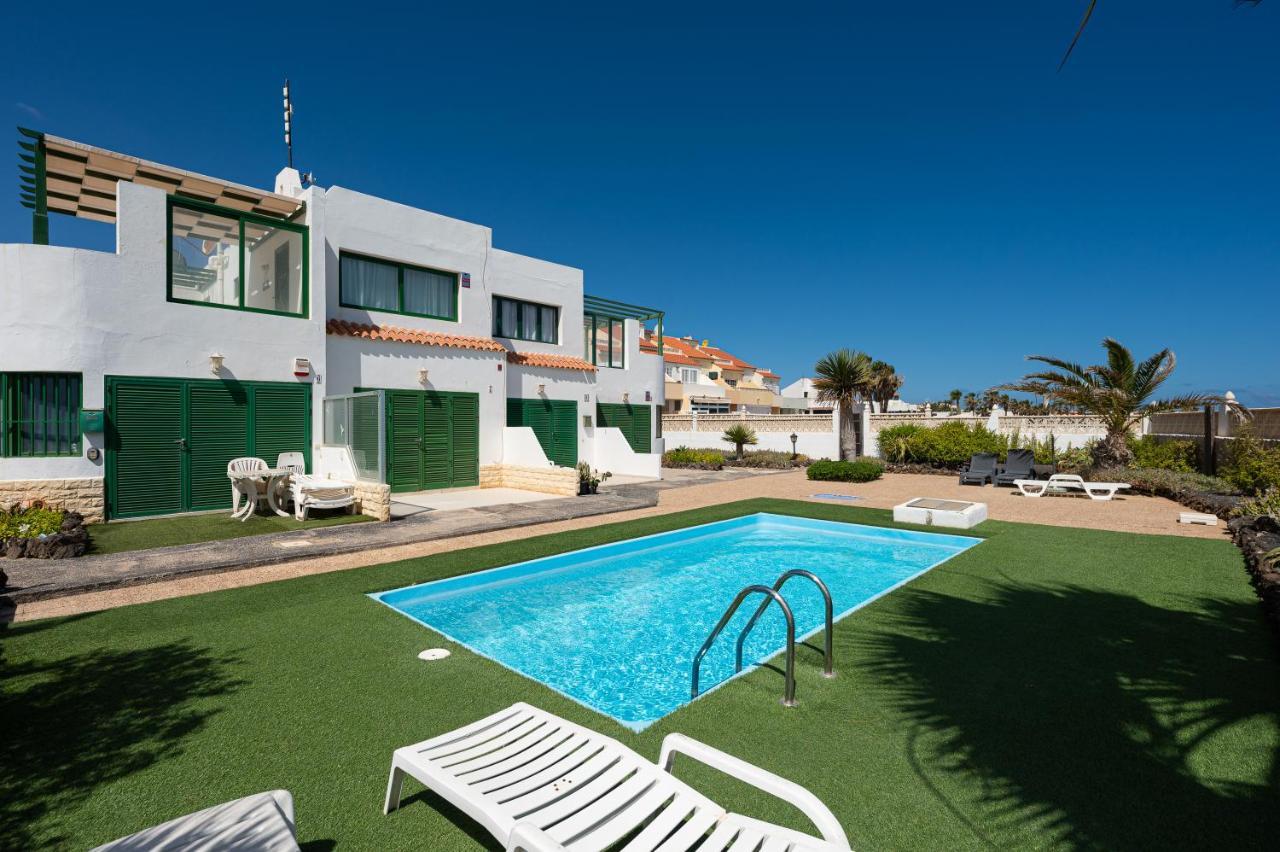 Homeforguest Apartment With Pool And Terrace 1 Min From The Beach Корралехо Екстер'єр фото